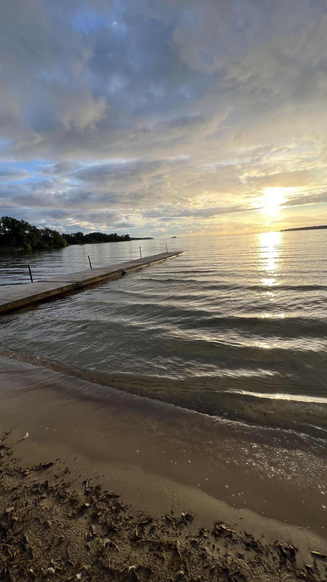 Boende - Stuga Nara Naturen, 3 Km Fran Motala Centrum Av Privat Vard Bagian luar foto